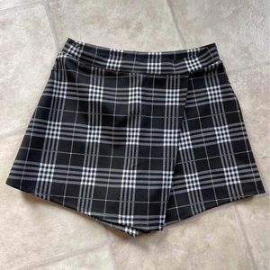 Small plaid skirt short size s